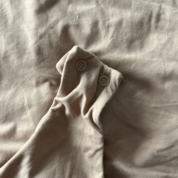 skims fits everybody square neck bodysuit - Picture 6 of 7